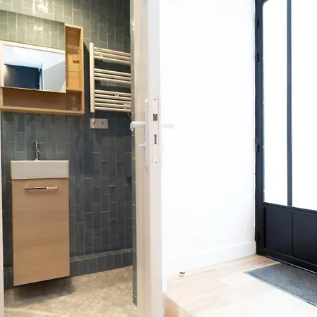 5 Mn From Arc De Triomphe - Champs-elysees * パリ